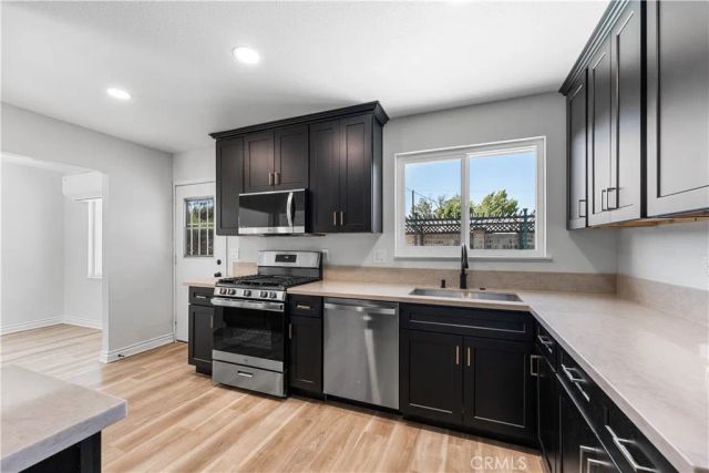 403 Lightcap, Lancaster, CA 93535