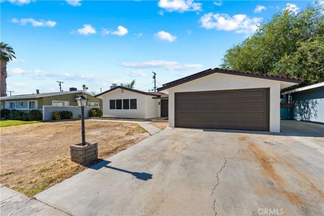 403 Lightcap, Lancaster, CA 93535