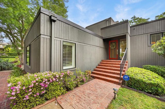 3930 Main St, Fair Oaks, CA 95628