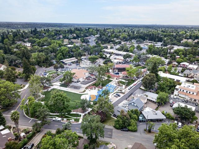 3930 Main St, Fair Oaks, CA 95628