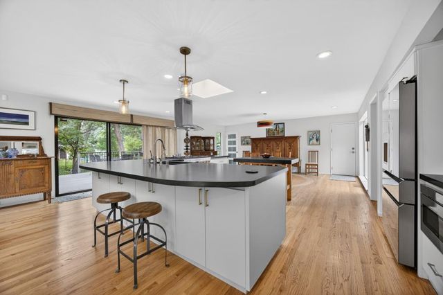 3930 Main St, Fair Oaks, CA 95628