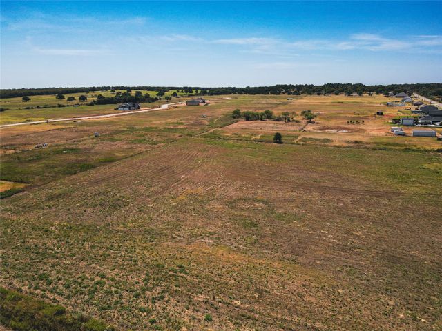 1160 Cottonwood Trail, Poolville, TX 76487
