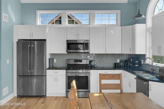 170 W Beach Way, Lavallette, NJ 08735