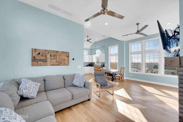 170 W Beach Way, Lavallette, NJ 08735