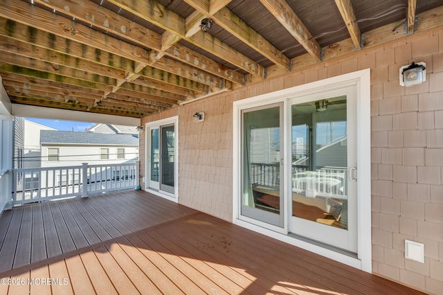 170 W Beach Way, Lavallette, NJ 08735