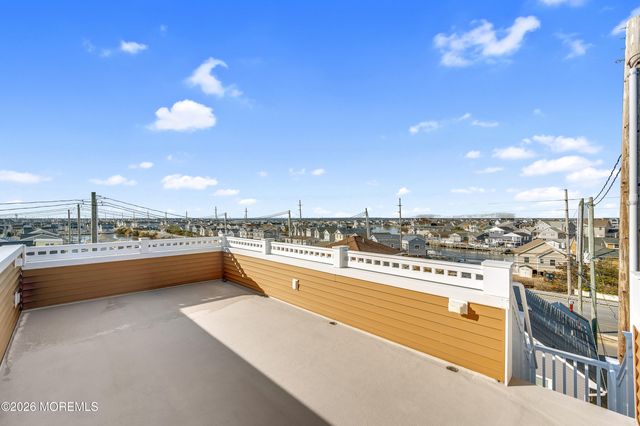 170 W Beach Way, Lavallette, NJ 08735