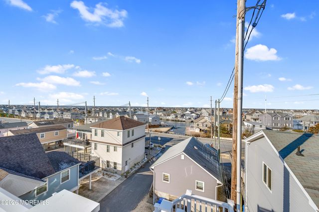 170 W Beach Way, Lavallette, NJ 08735