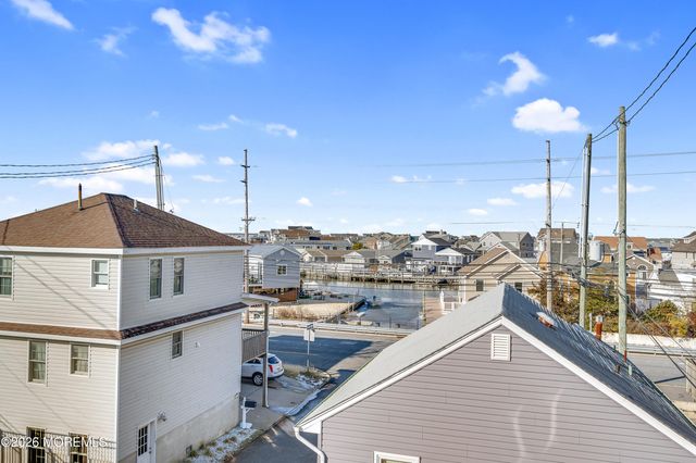 170 W Beach Way, Lavallette, NJ 08735