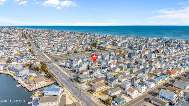 170 W Beach Way, Lavallette, NJ 08735