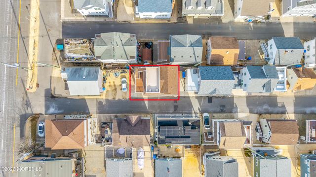 170 W Beach Way, Lavallette, NJ 08735