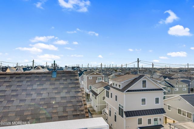 170 W Beach Way, Lavallette, NJ 08735