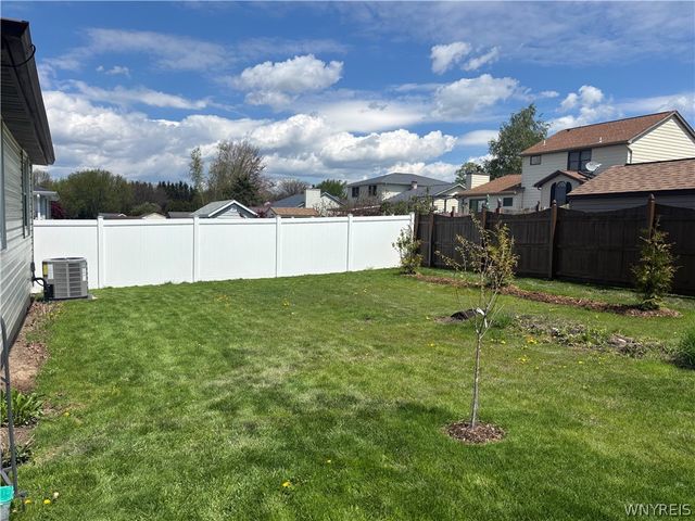 113 Woodgate Drive, Cheektowaga, NY 14227