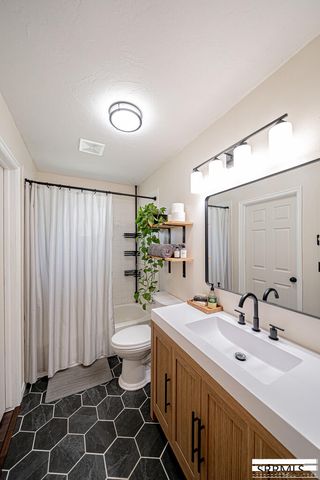 3126 S 2810 W, Rexburg, ID 83440