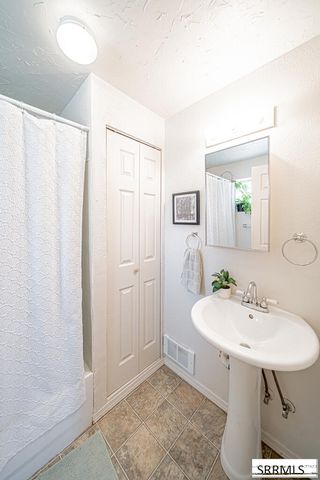 3126 S 2810 W, Rexburg, ID 83440