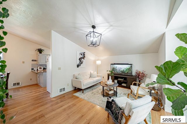 3126 S 2810 W, Rexburg, ID 83440