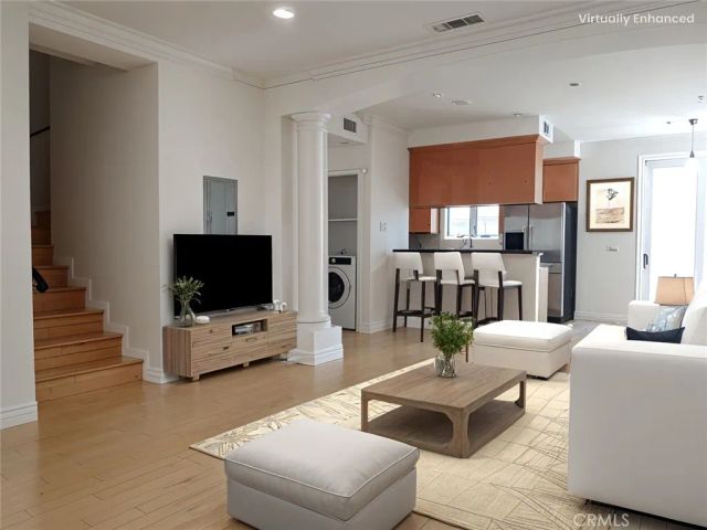 66 N Allen Avenue 3, Pasadena, CA 91106