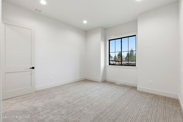 11036 N Armonia WAY, Hayden Lake, ID 83835