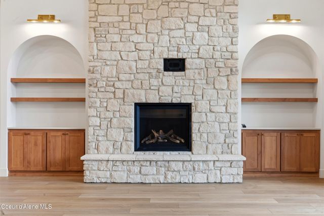 11036 N Armonia WAY, Hayden Lake, ID 83835