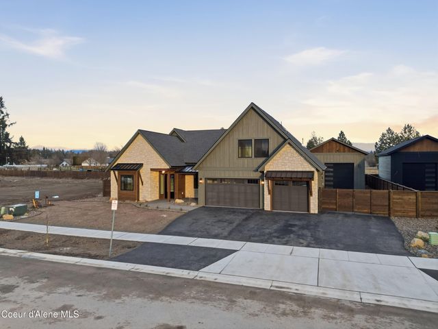 11036 N Armonia WAY, Hayden Lake, ID 83835