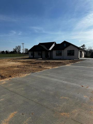 11 Mercato Drive, Somerset, KY 42503