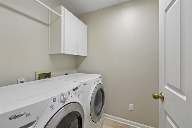 870 SE Walnut Ridge Drive, Waukee, IA 50263
