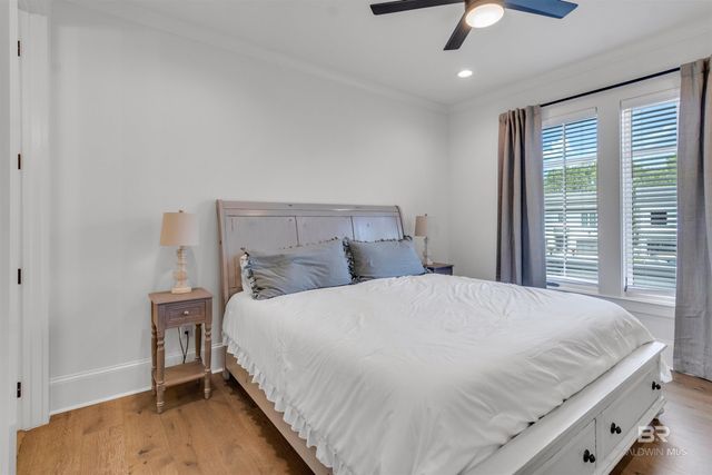 2820 Straits Boulevard, Gulf Shores, AL 36542