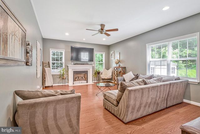 4220 WEEPING WILLOW LN, Huntingtown, MD 20639