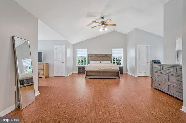 4220 WEEPING WILLOW LN, Huntingtown, MD 20639