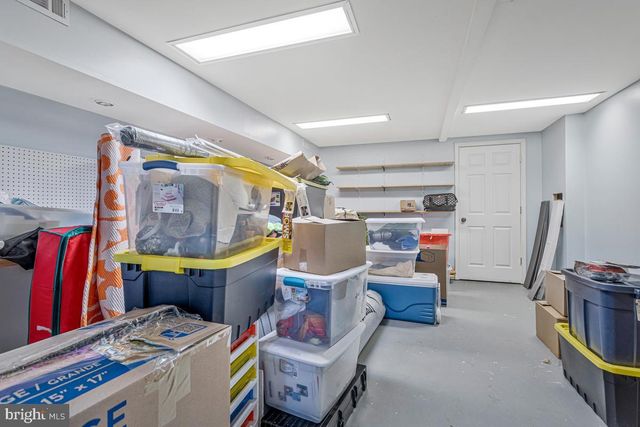 4220 WEEPING WILLOW LN, Huntingtown, MD 20639