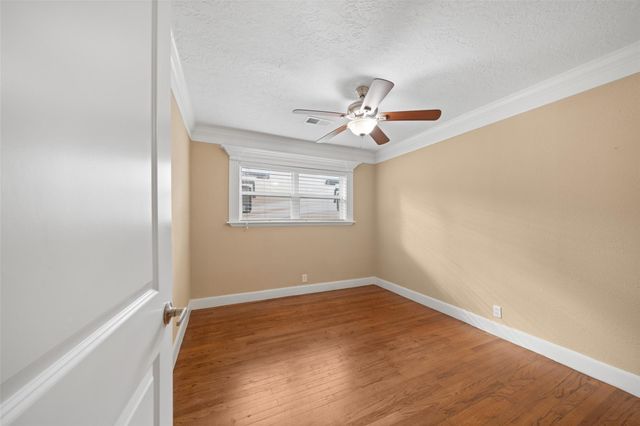 6742 Dusty Lane, Conroe, TX 77306