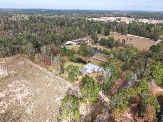 6742 Dusty Lane, Conroe, TX 77306