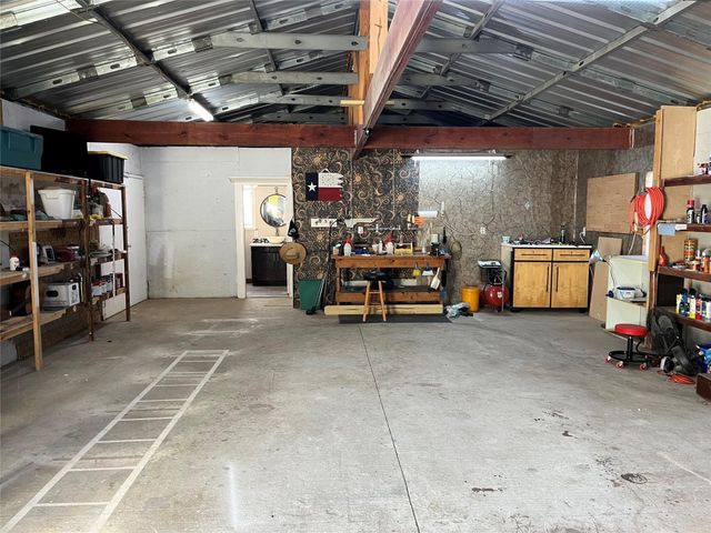 6742 Dusty Lane, Conroe, TX 77306