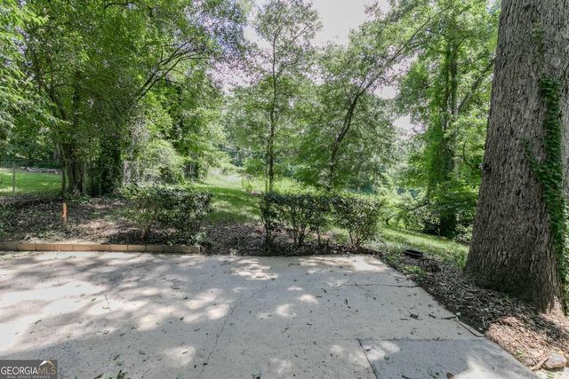 798 Larry Lane, Decatur, GA 30033