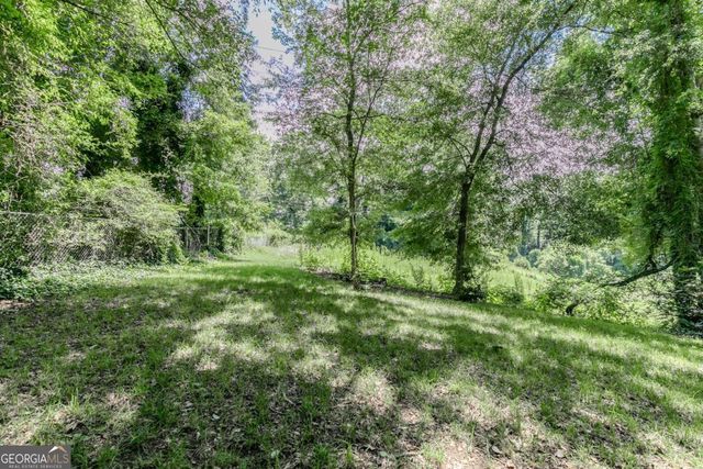 798 Larry Lane, Decatur, GA 30033