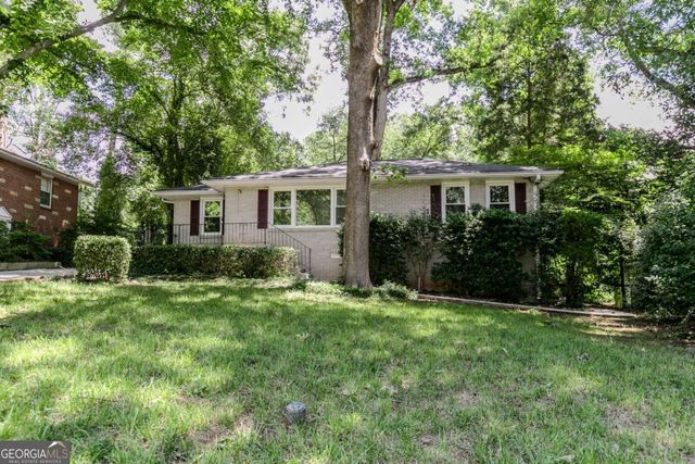 798 Larry Lane, Decatur, GA 30033