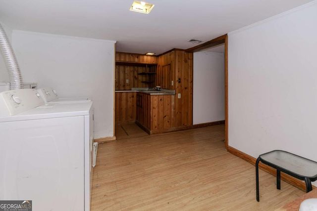 798 Larry Lane, Decatur, GA 30033