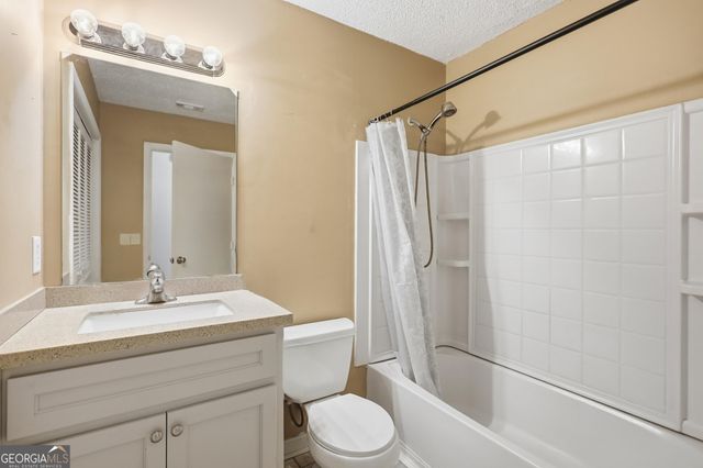 664 Windhaven Drive, Hinesville, GA 31313