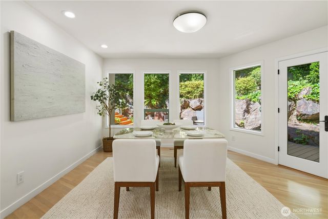 7432 E Mercer Wy, Mercer Island, WA 98040