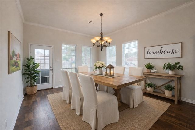 1027 Emerald Dove Avenue, College Station, TX 77845