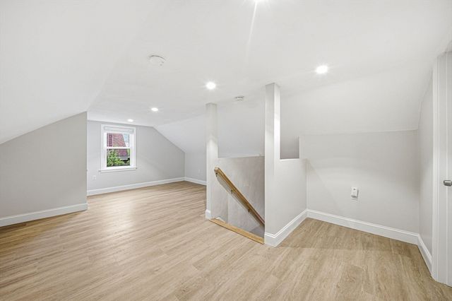 33 Harvard St 2, Arlington, MA 02476