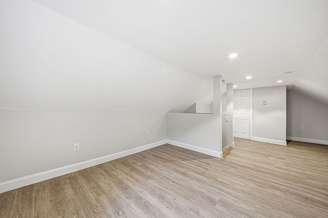 33 Harvard St 2, Arlington, MA 02476