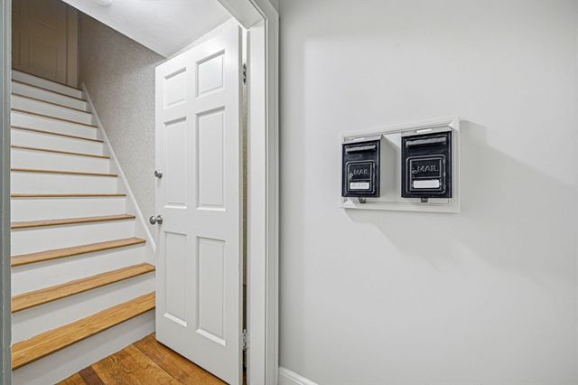 33 Harvard St 2, Arlington, MA 02476