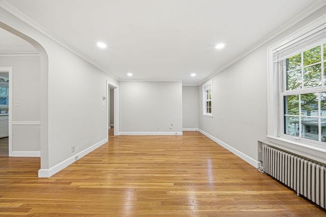33 Harvard St 2, Arlington, MA 02476