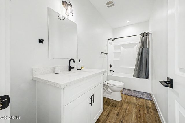 3753 E POLK Street, Phoenix, AZ 85008