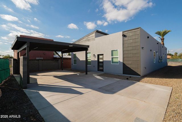 3753 E POLK Street, Phoenix, AZ 85008