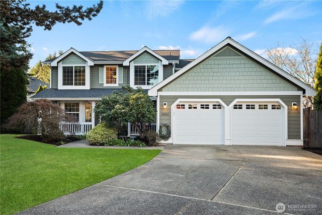 12923 86th Avenue NE, Kirkland, WA 98034