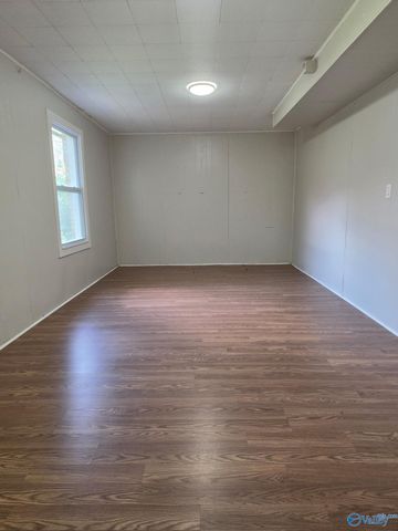 4003 Gunnison Lane, Huntsville, AL 35810