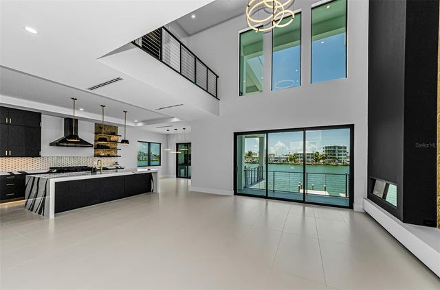 43 DOLPHIN DRIVE, Treasure Island, FL 33706