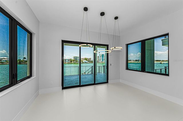 43 DOLPHIN DRIVE, Treasure Island, FL 33706