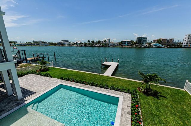 43 DOLPHIN DRIVE, Treasure Island, FL 33706